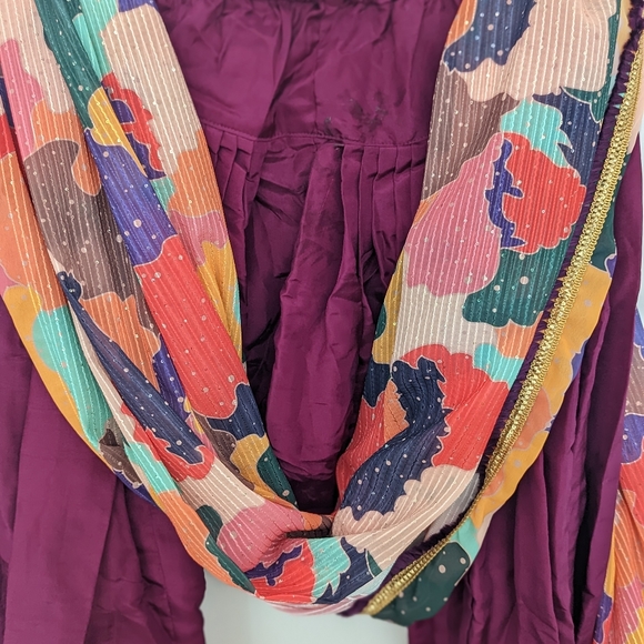 Indian 3 piece Patiala suit with dupatta. - Picture 4 of 5